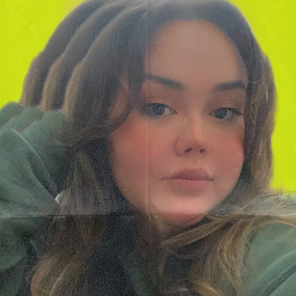 Meet your Posher, Lexi